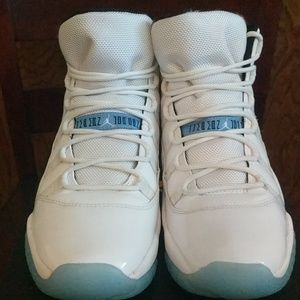 Jordan 11s